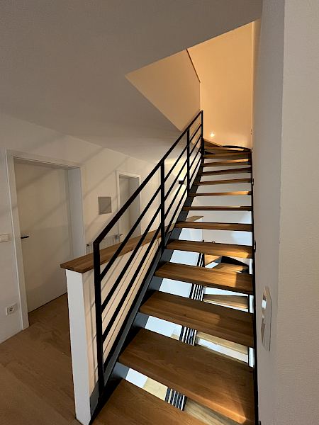 Lackieren einer Treppe in Schorndorf